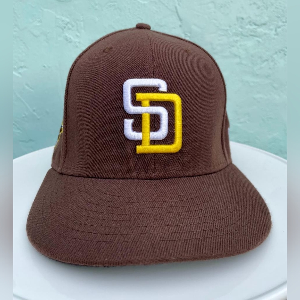 New Era 59Fifty San Diego Padres Cap - Size 7